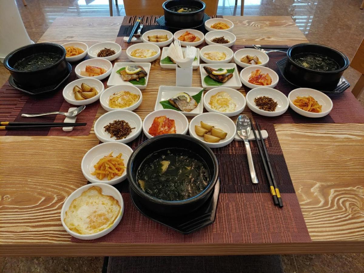 Jeju Noblesse Hotel Екстер'єр фото