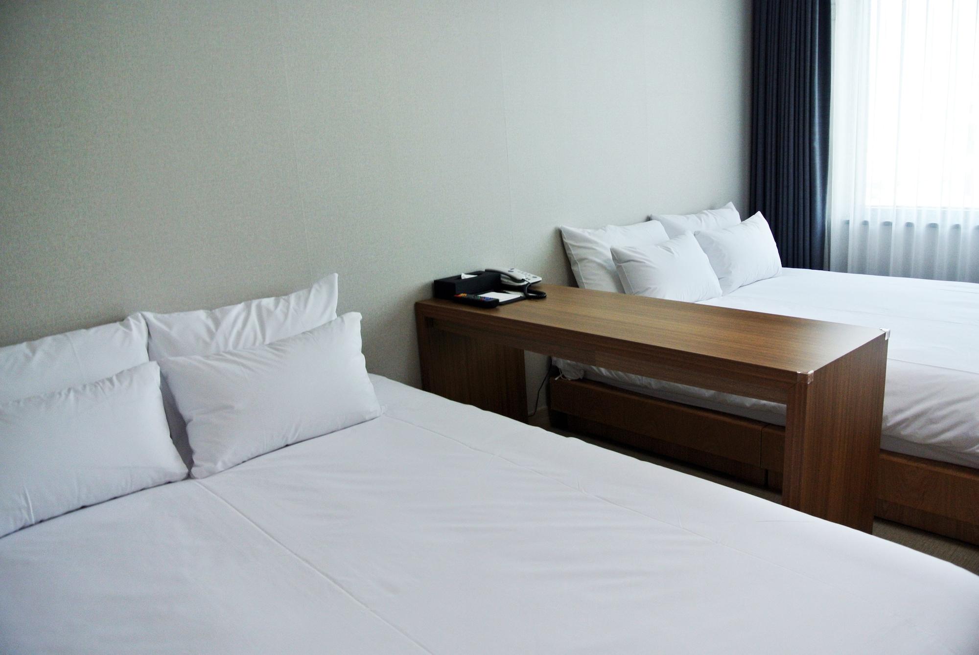 Jeju Noblesse Hotel Екстер'єр фото