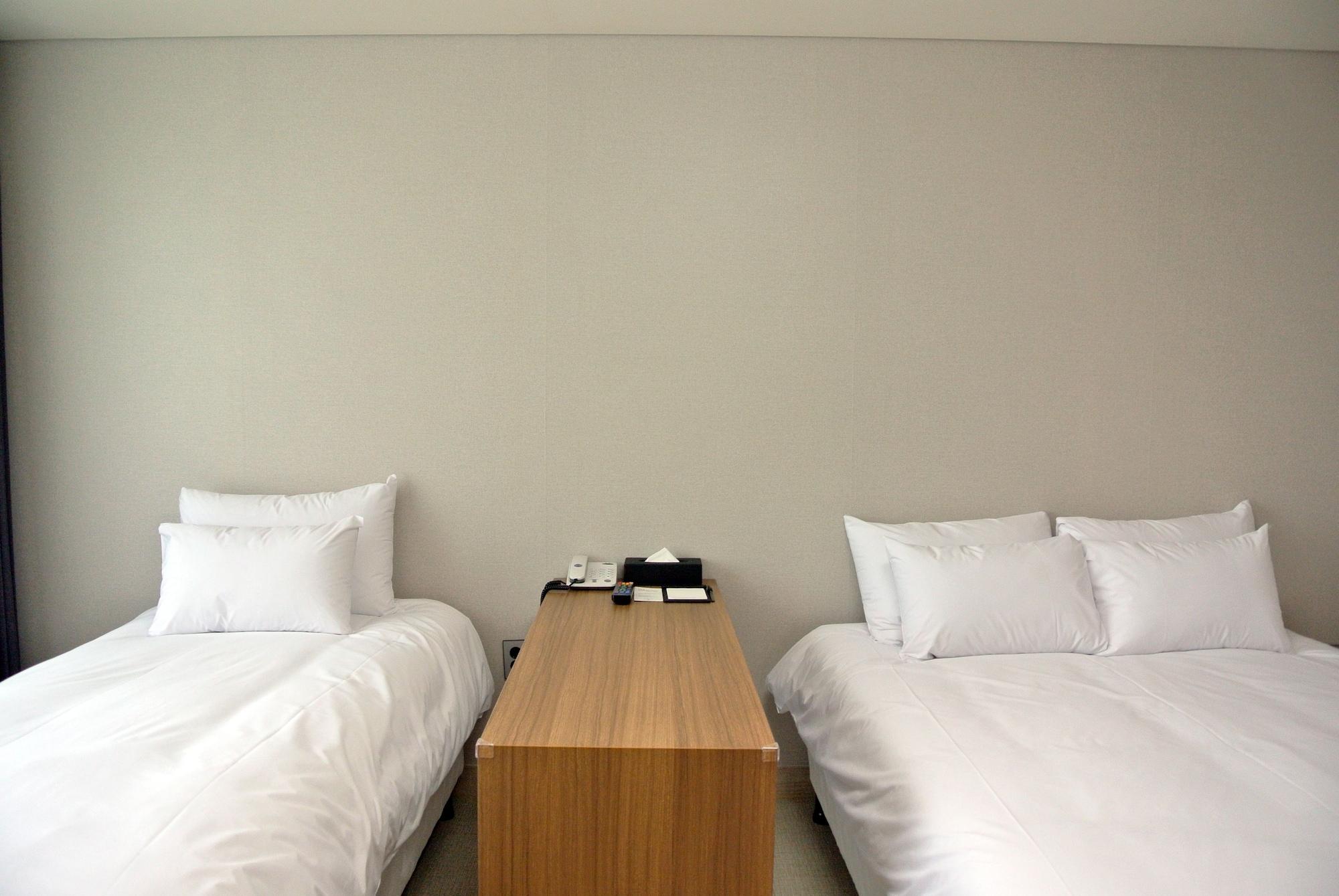 Jeju Noblesse Hotel Екстер'єр фото