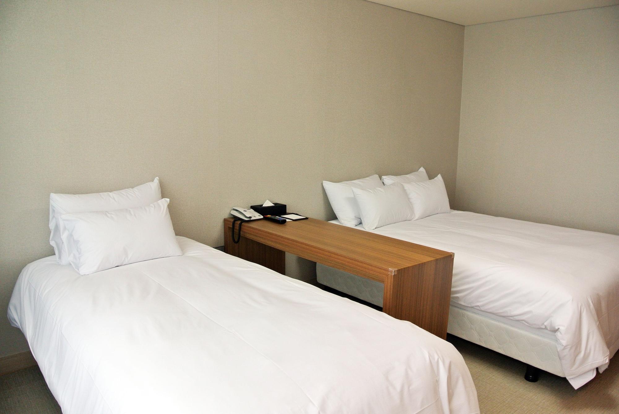 Jeju Noblesse Hotel Екстер'єр фото