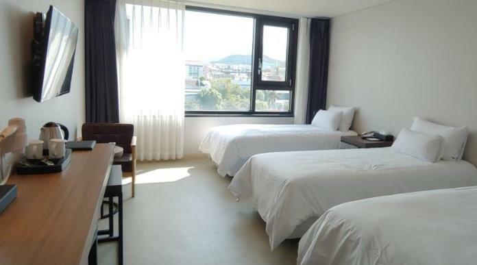 Jeju Noblesse Hotel Екстер'єр фото